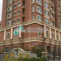 翠海宜居电梯运行中急停 80多岁老人被困二十多分钟