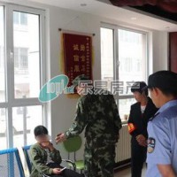 赖在德惠凤凰都小区物业不走 河南女孩青岛见网友身无分文