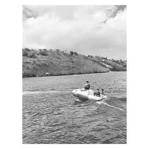 济南一家三口乘游艇落海 旅行社称并未拼团只是拼船