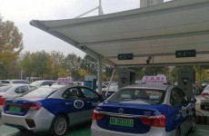 济南新能源出租车11月执行新运价 起步价12元每公里2.2元