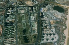 西海岸新区着力发展跨境电商产业，鼓励境外参展